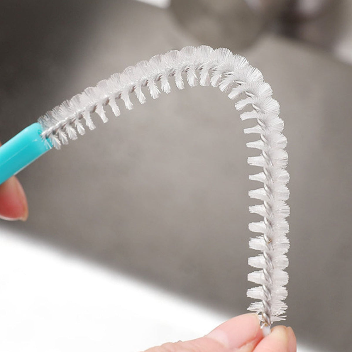Straw Cleaning Brushes, 2 Pack of 8.26 Inch Flexible Pipe Brushes with Hanging Loop - Image 4