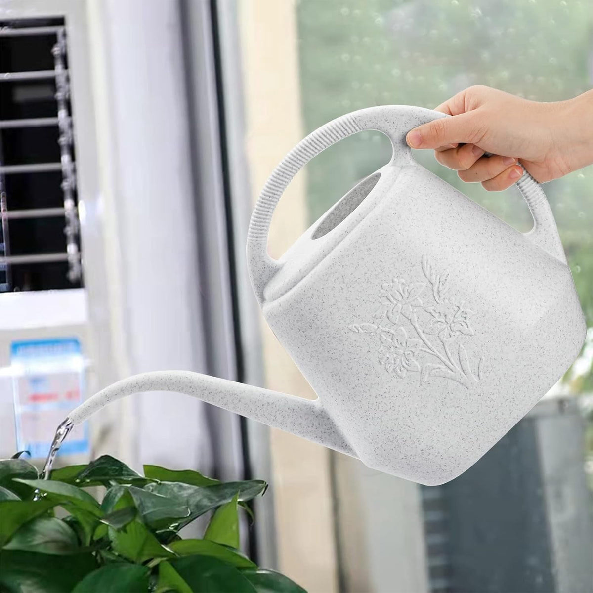 Long-Spout Watering Can, 4L Capacity with Balanced Carry Handle - Image 2